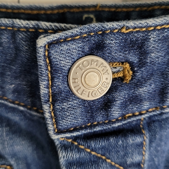 TOMMY HILFIGER | button up denim jean skirt - Picture 3 of 8